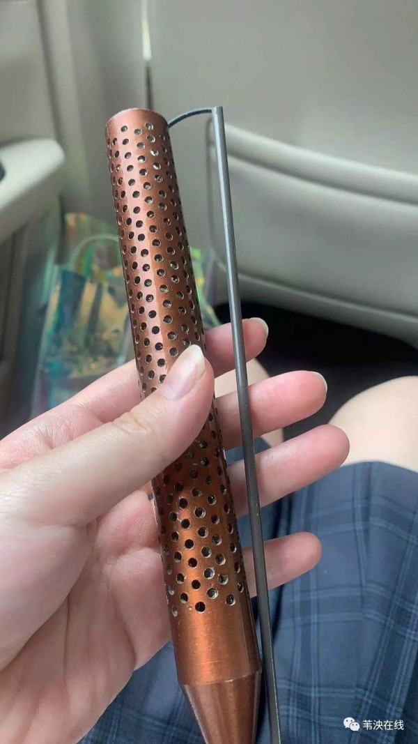 ＂脆弱又昂贵＂，桔子水晶酒店这款灯碰坏1500一根